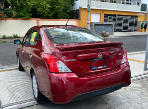 Nissan Versa SV