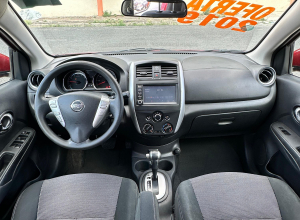 Nissan Versa SV