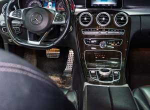 Mercedes-Benz Clase C 300 AMG