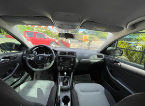 Volkswagen Jetta Básico