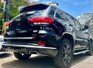 Jeep Grand Cherokee Summit