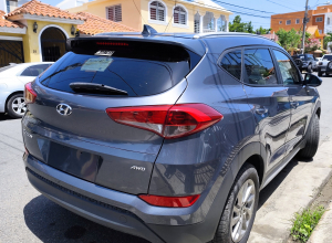 Hyundai Tucson SEL