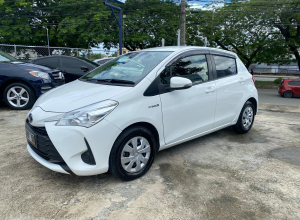 Toyota Vitz Básico