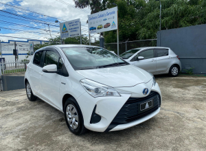 Toyota Vitz Básico