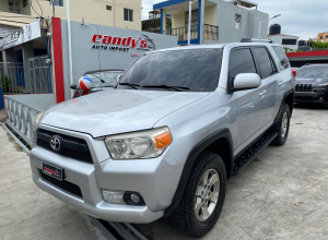 Toyota 4Runner SR5