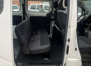 Nissan NV 200