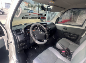 Toyota Town Ace Basico