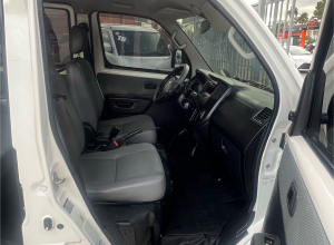 Toyota Town Ace Basico