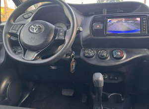 Toyota Vitz Básico