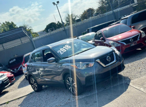 Nissan Kicks SV