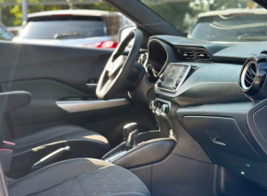 Nissan Kicks SV