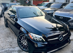Mercedes-Benz Clase C 300 AMG