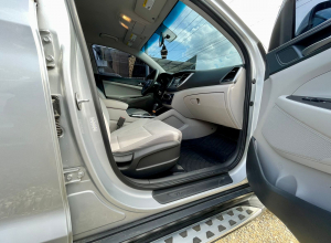Hyundai Tucson SE