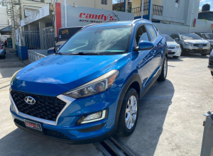 Hyundai Tucson SE