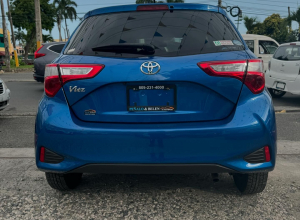 Toyota Vitz Básico