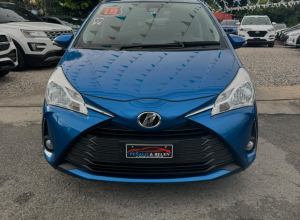 Toyota Vitz Básico