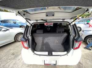 Daihatsu Mira Plus