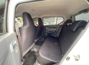 Daihatsu Mira Plus