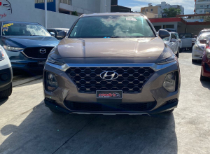 Hyundai Santa Fe SE