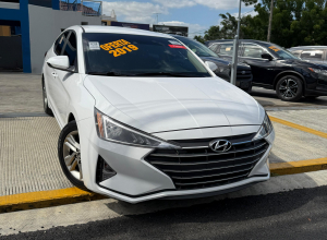 Hyundai Elantra SEL