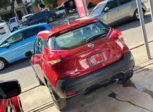 Nissan Kicks SV