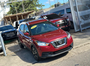 Nissan Kicks SV