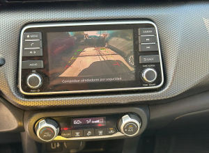 Nissan Kicks SV