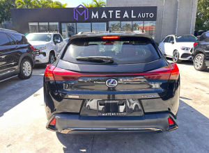 Lexus UX Hibrido F-Sport