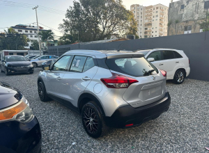Nissan Kicks Basico