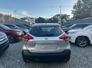 Nissan Kicks Basico