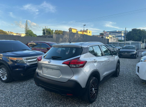 Nissan Kicks Basico