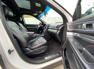 Ford Explorer Sport