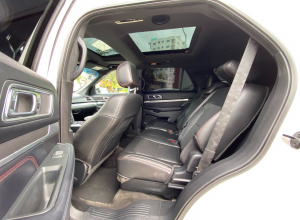 Ford Explorer Sport