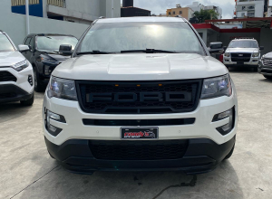 Ford Explorer Sport