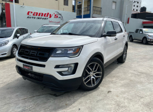 Ford Explorer Sport