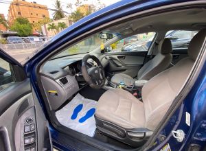 Hyundai Elantra Limited