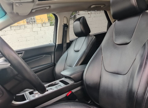 Ford Edge Titanium