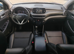 Hyundai Tucson SE