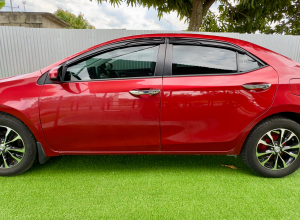 Toyota Corolla SE