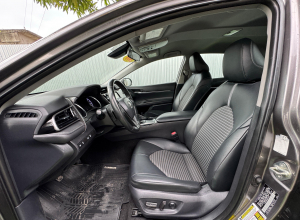 Toyota Camry XLE