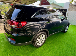 Kia Sorento LX