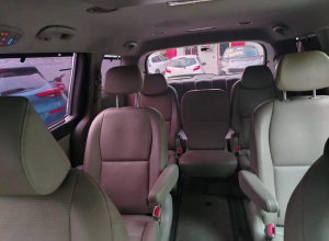 Kia Carnival Básico