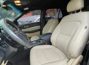 Ford Explorer XLS