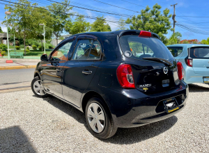 Nissan March Básico