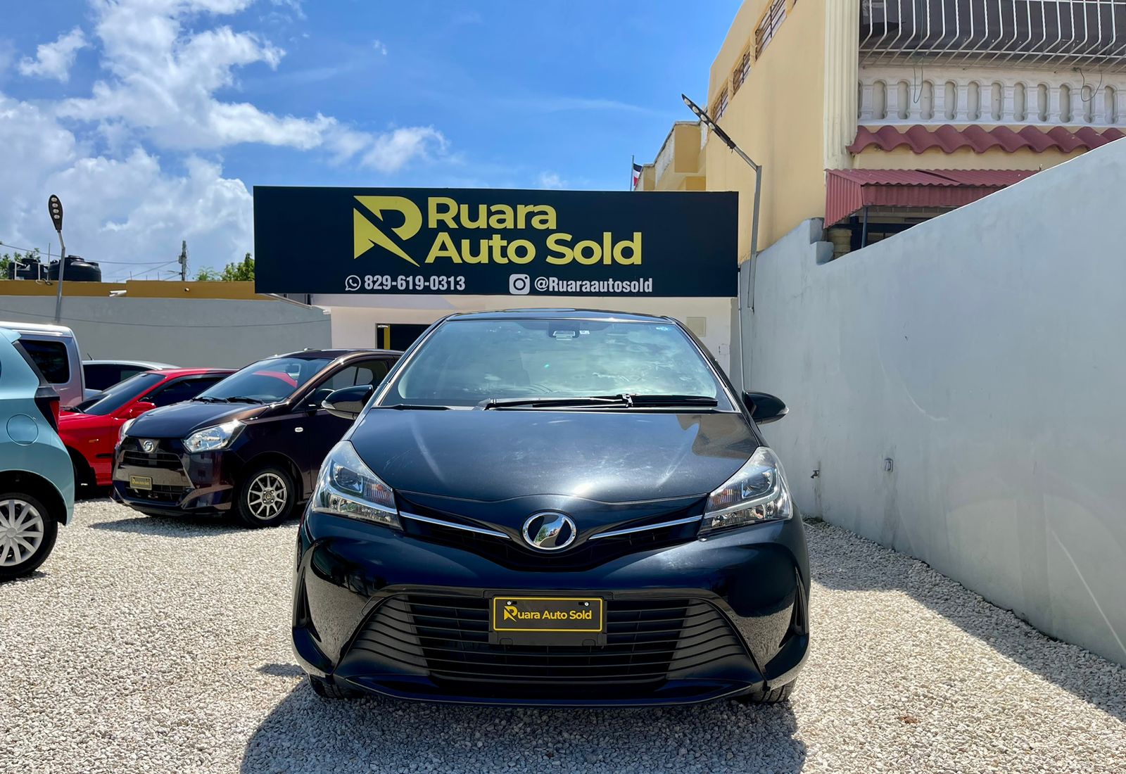 Toyota Vitz Básico