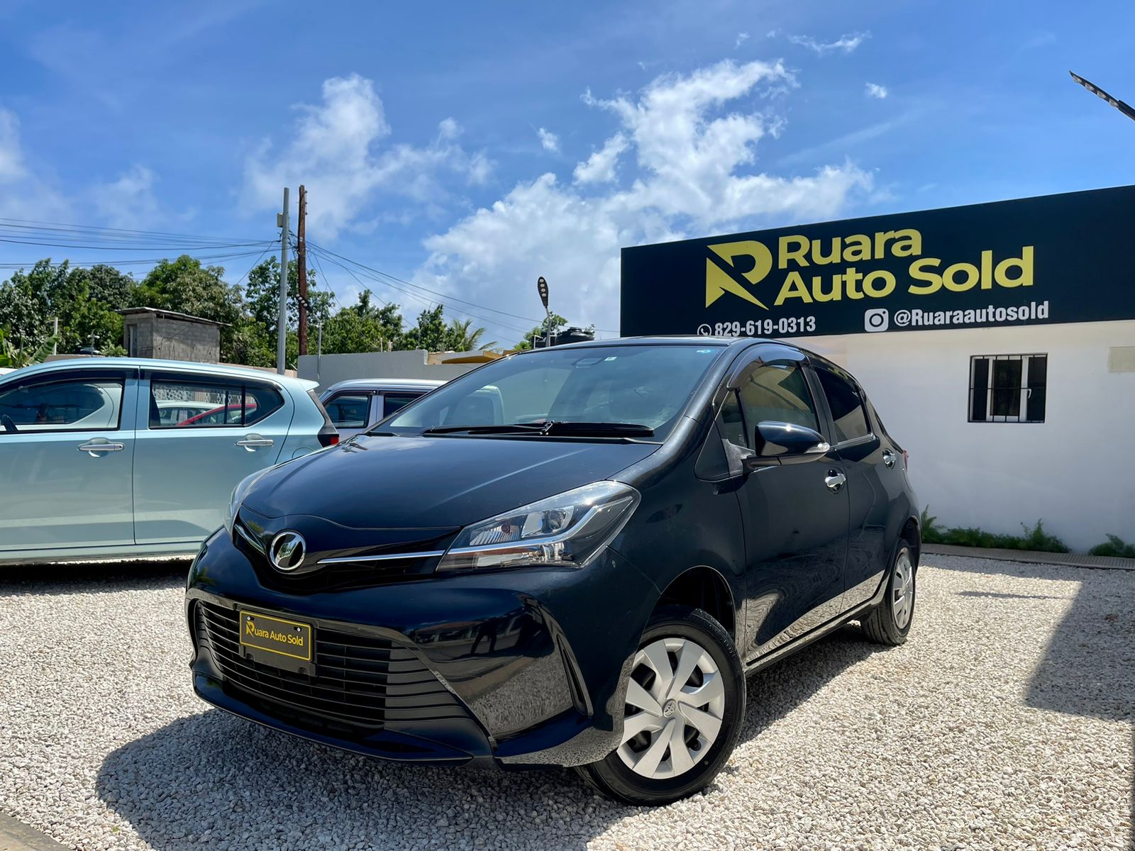 Toyota Vitz Básico