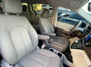 Chrysler Pacifica Básico