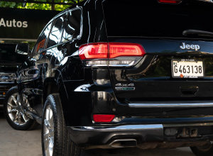 Jeep Grand Cherokee Summit