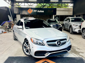 Mercedes-Benz Clase C 300
