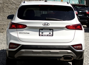 Hyundai Santa Fe SE